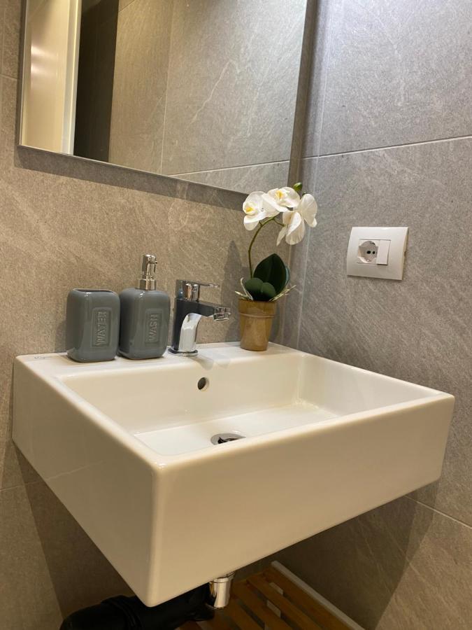 Living Studio Apartments Tirana Zewnętrze zdjęcie
