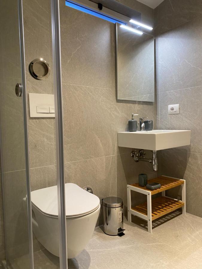 Living Studio Apartments Tirana Zewnętrze zdjęcie