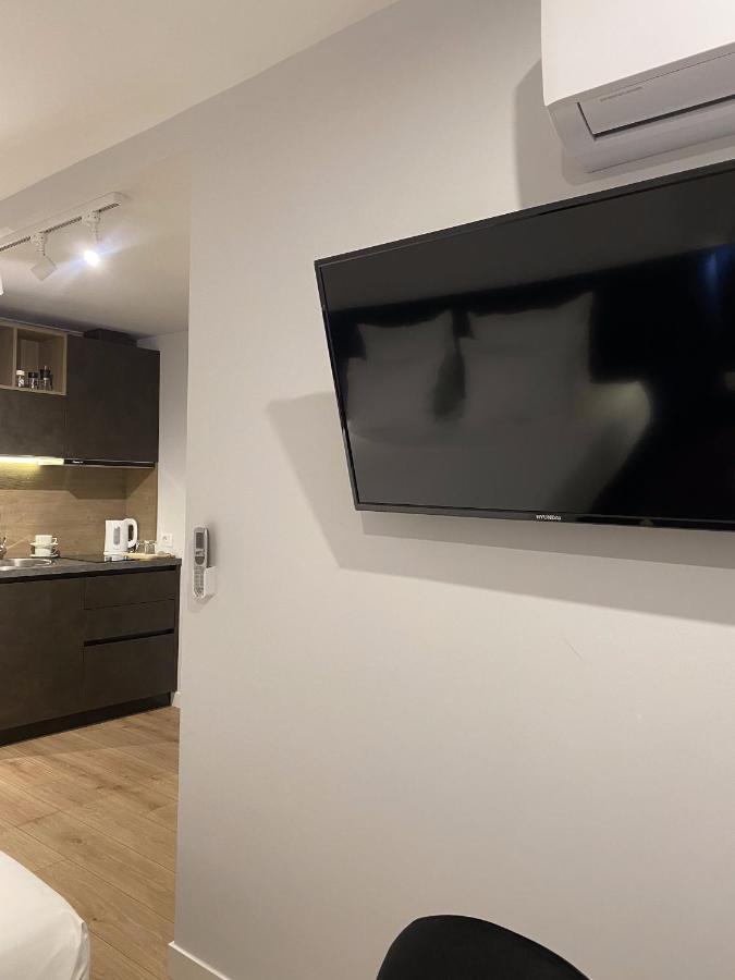 Living Studio Apartments Tirana Zewnętrze zdjęcie
