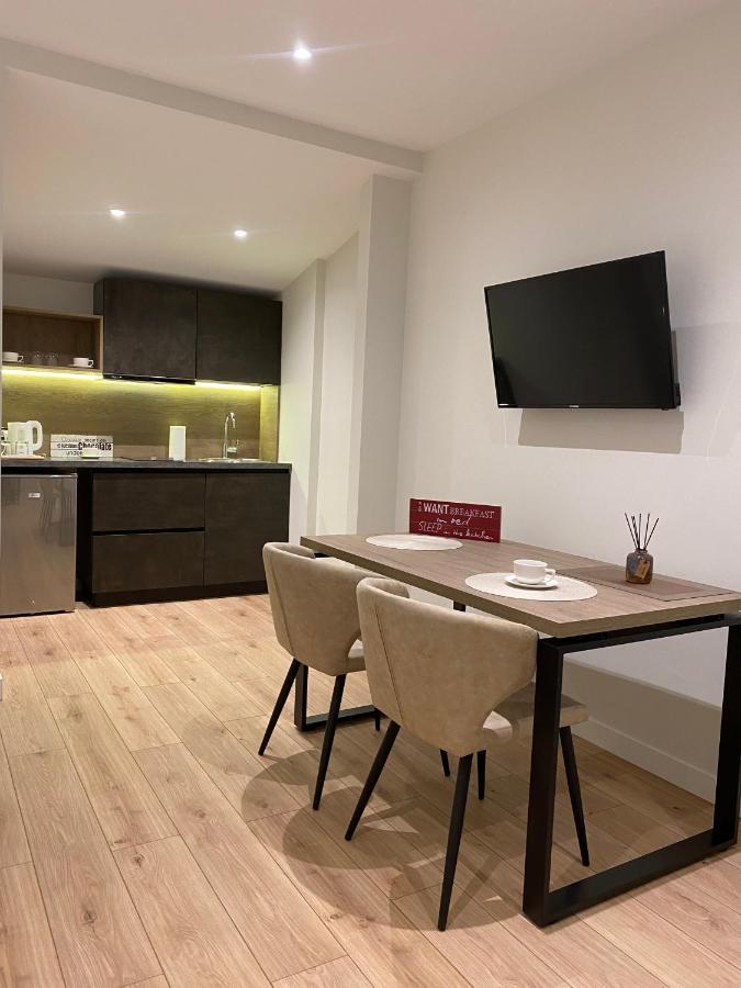 Living Studio Apartments Tirana Zewnętrze zdjęcie