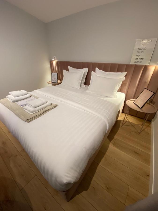 Living Studio Apartments Tirana Zewnętrze zdjęcie